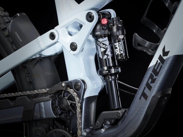 Bicykel Trek Slash 8 Gen 6 Plasma Grey Pearl 2025