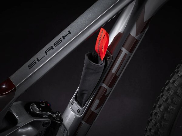 Bicykel Trek Slash 9.8 XT Gen 5 Lithium Grey 2022