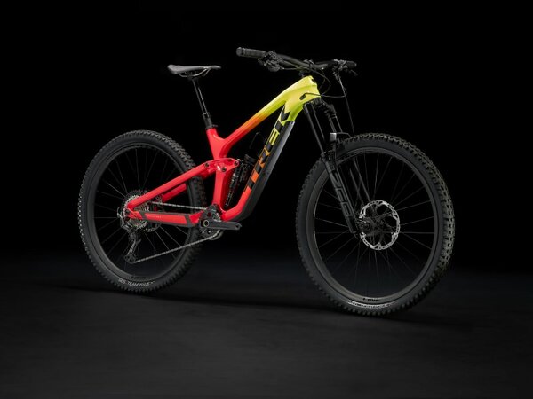 Bicykel Trek Slash 9.8 XT Gen 5 Radioactive Coral to Yellow Fade 2022