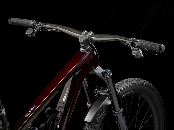 Bicykel Trek Slash 9.9 X0 AXS T-Type Gen 6 Carbon Red Smoke 2025