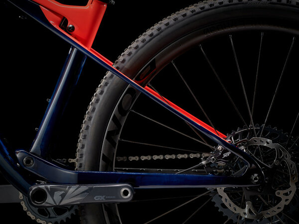 Bicykel Trek Supercaliber 9.8 GX Carbon Blue Smoke/Radioactive Coral 2021