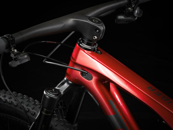 Bicykel Trek Supercaliber 9.8 GX AXS Crimson 2023