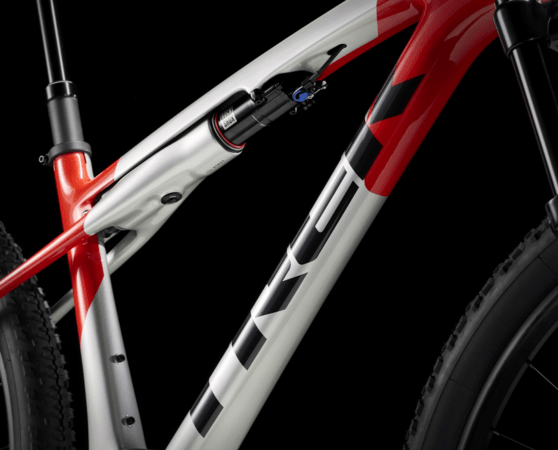 Bicykel Trek Supercaliber SL 9.6 Gen 2 Lunar Silver/Lava Red 2025