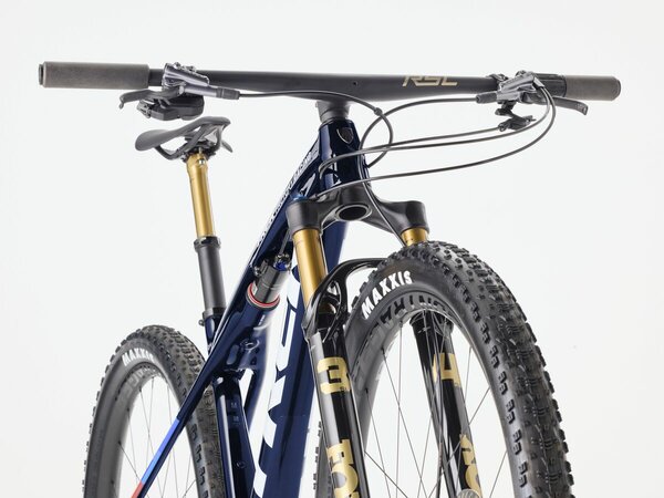 Bicykel Trek Supercaliber SLR 9.9 XTR Di2 Gen 2 Navy Smoke 2026