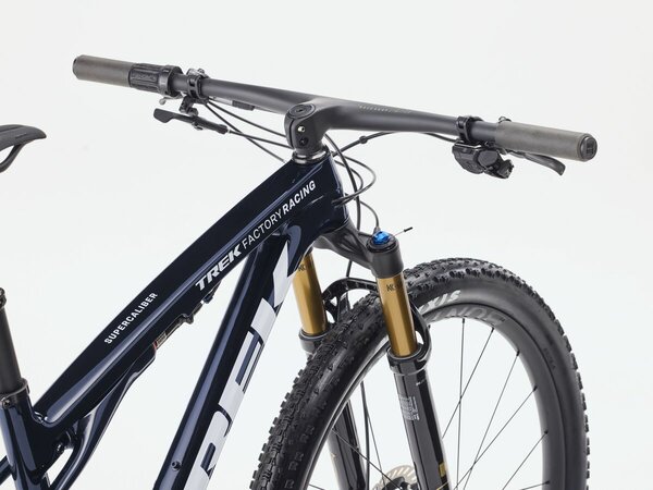 Bicykel Trek Supercaliber SLR 9.9 XTR Di2 Gen 2 Navy Smoke 2026