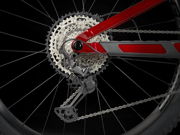 Bicykel Trek Top Fuel 8 Crimson 2022