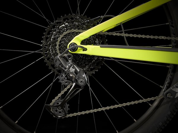 Bicykel Trek Top Fuel 8 NX Volt/Dark Aquatic 2021