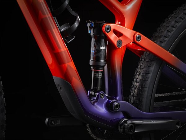Bicykel Trek Top Fuel 9.8 XT Marigold to Red to Purple Abyss Fade 2022