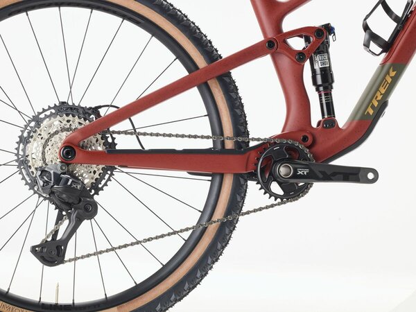 Bicykel Trek Top Fuel 9.8 XT Di2 Gen 4 Matte Sedona Red/Pennyflake 2026