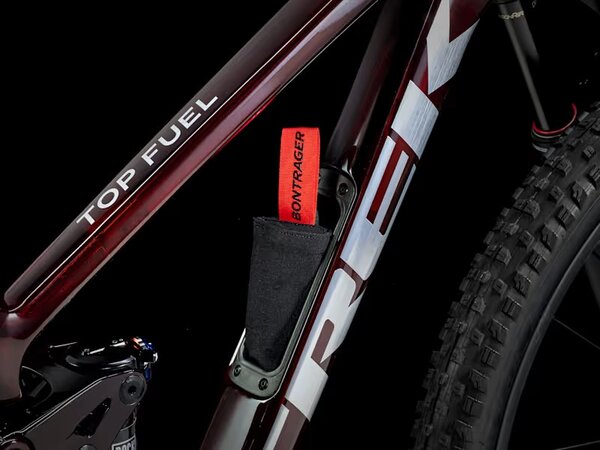 Bicykel Trek Top Fuel 9.8 XT Gen 3 Carbon Red Smoke 2024