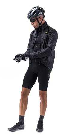 Cyklistická bunda ALÉ Guscio Light Pack ALE' Jacket Black Cyklistická bunda ALÉ Guscio Light Pack ALE' Jacket Black