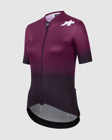 Cyklistický dres Assos Dyora RS Jersey S9 Targa Rampant Ruby Cyklistický dres Assos Dyora RS Jersey S9 Targa Rampant Ruby