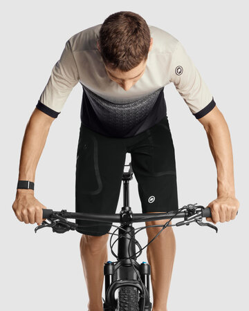 Cyklistický dres Assos TRAIL Jersey T3 Zodzilla Moon Sand Cyklistický dres Assos TRAIL Jersey T3 Zodzilla Moon Sand