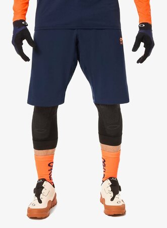 Cyklistické šortky Oakley Factory Pilot Lite Short Team Navy