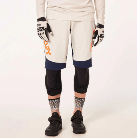 Cyklistické šortky Oakley Maven Scrub Short Grey/Blue