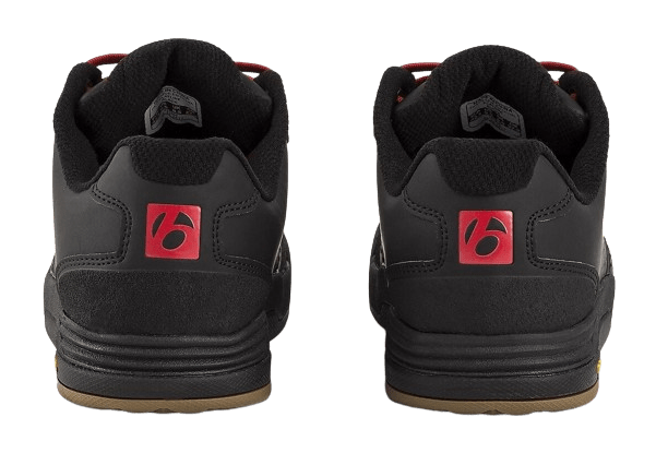 Cyklistické tretry Bontrager Flatline Black