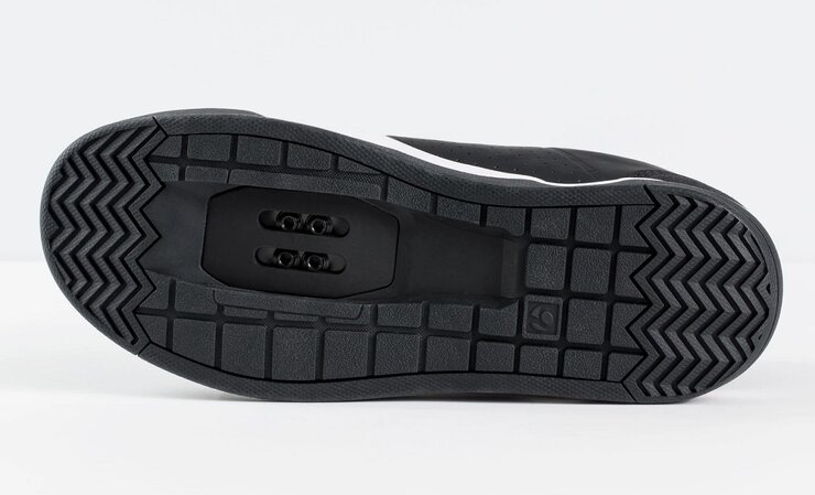 Cyklistické tretry Bontrager Rally Black Cyklistické tretry Bontrager Rally Black