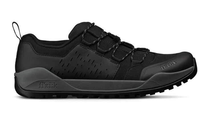 Cyklistické tretry Fizik Terra Ergolace X2 Flat Black