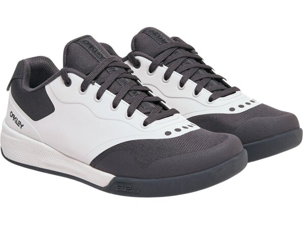 Cyklistické tretry Oakley Drift RC MTB Lunar Rock Cyklistické tretry Oakley Drift RC MTB Lunar Rock