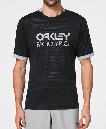 Tričko Oakley Pipeline Trail Tee Blackout