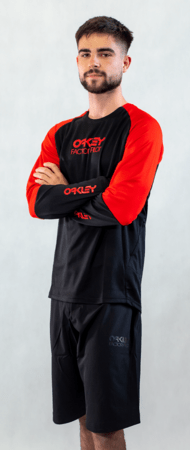 Tričko Oakley Switchback LS Trail Tee Blackout Tričko Oakley Switchback LS Trail Tee Blackout