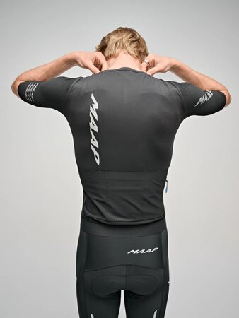 Cyklistický dres MAAP Pro Emerge Jersey Black