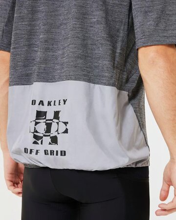 Cyklistický dres Oakley Off Grid SS Tech Tee Blackout