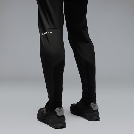 Cyklistické nohavice Oakley Seeker Whip Pant Pitch Black