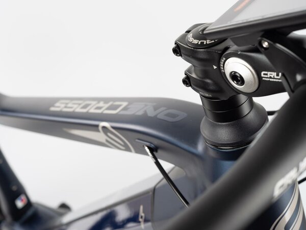 Elektrobicykel Crussis One-Cross 9.7 M Blue/White 2022