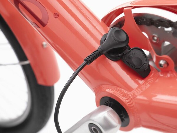 Elektrobicykel Electra Townie Go! 7D EQ Step-Thru Guava E 2024