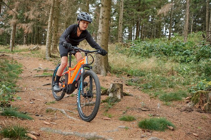 Elektrobicykel Giant Fathom E+ Junior Orange 2021 Elektrobicykel Giant Fathom E+ Junior Orange 2021