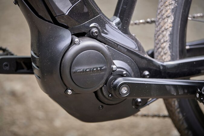 Elektrobicykel Giant Roam E+ STA-M21 Black 2021