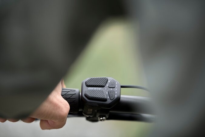 Elektrobicykel Giant Roam E+ STA-M21 Black 2021