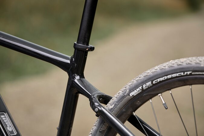 Elektrobicykel Giant Roam E+ STA-M21 Black 2021