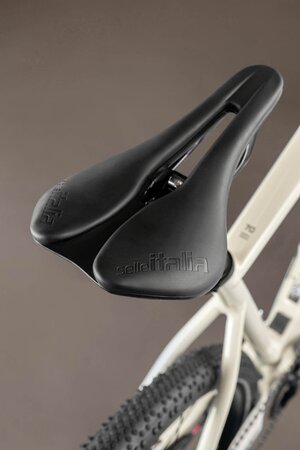 Elektrobicykel Kellys e-Soot 70 Ivory White 2026