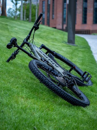 Testovaný Elektrobicykel Kross Soil Boost 2.0 500 Green/Black 2021