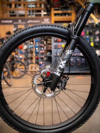 Elektrobicykel Lapierre E-Zesty AM 9.2 Green/Black 2022