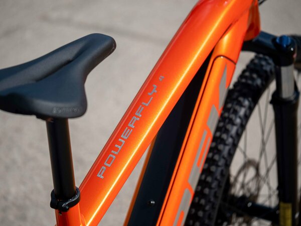 Elektrobicykel Trek Powerfly 4 625 Orange/Grey 2021/2022