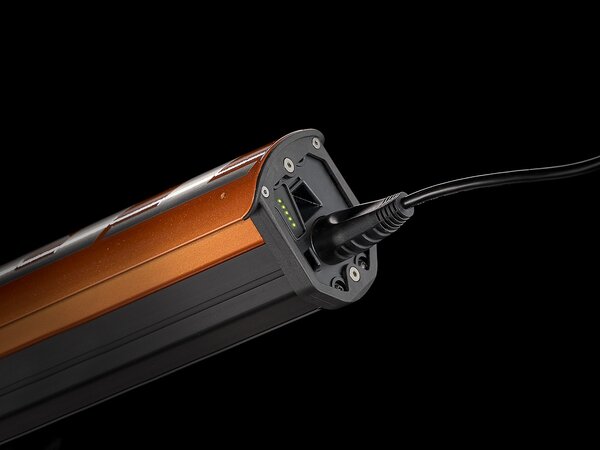 Elektrobicykel Trek Powerfly 4 625 Orange/Grey 2021/2022