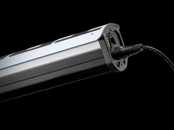 Elektrobicykel Trek Powerfly 5 Crystal White/Metallic Gunmetal 2021