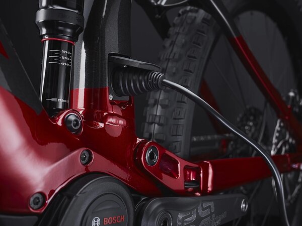 Elektrobicykel Trek Rail 7 SLX/XT Dnister Black/Rage Red 2021