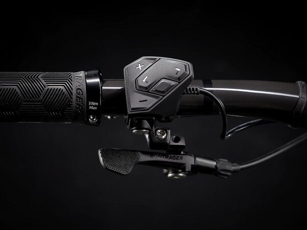 Elektrobicykel Trek Rail 9.9. X01 AXS Black/Root Beer