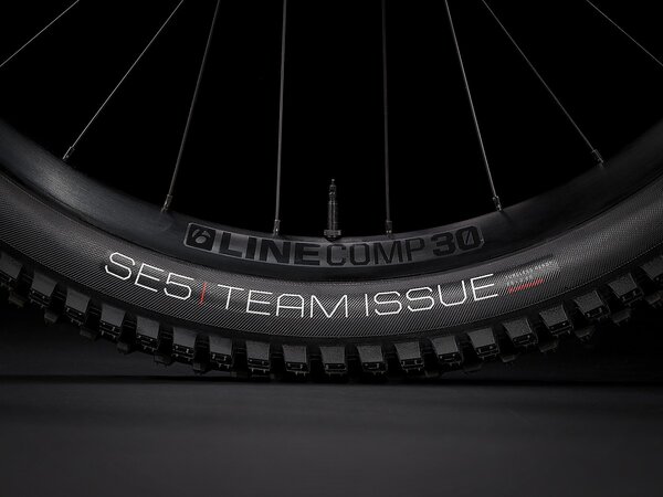 Elektrobicykel Trek Rail 9 GX Factory Orange/Lithium Grey 2021