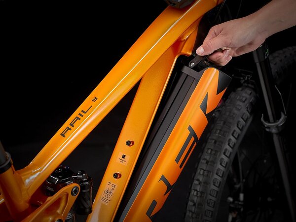 Elektrobicykel Trek Rail 9 GX Factory Orange/Lithium Grey 2021