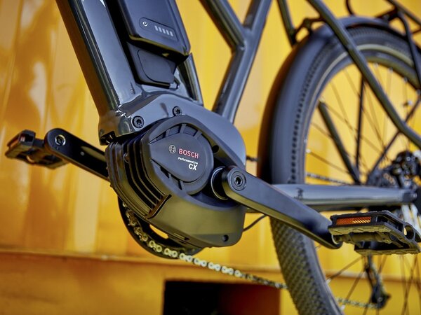 Elektrobicykel Trek Allant+ 5 Lowstep Solid Charcoal E 2022