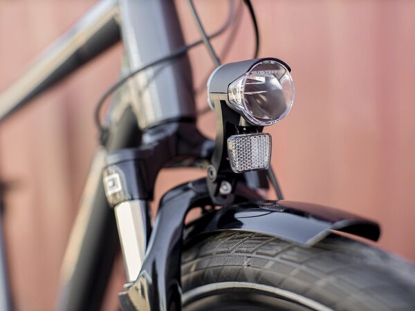 Elektrobicykel Trek District+ 1 500Wh Lithium Grey 2022