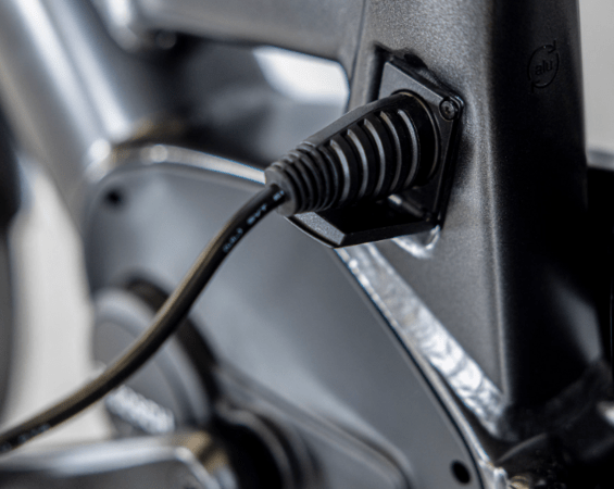 Elektrobicykel Trek District+ 3 Lowstep 500 W Dnister Black 2023