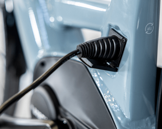 Elektrobicykel Trek District+ 3 Lowstep 500 W Battleship Blue E 2023