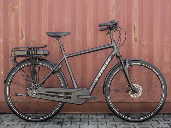 Elektrobicykel Trek District+ 4 500Wh Dnister Black 2022