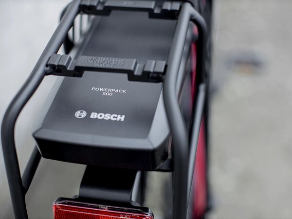 Elektrobicykel Trek District+ 4 Lowstep 400Wh Rage Red 2022